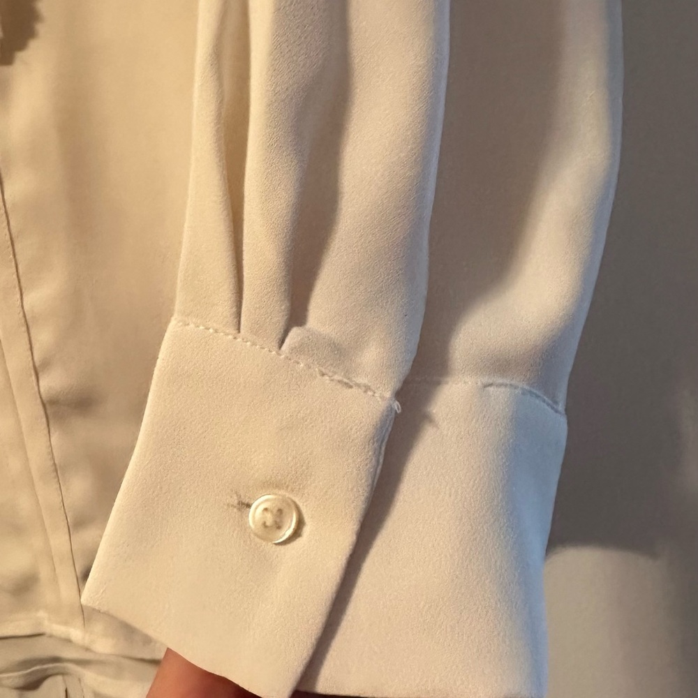Ann Taylor White Ruffled Blouse - Picture 4 of 5